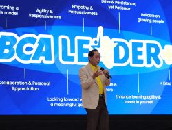 BCA Berbagi Ilmu di UI, Presiden Direktur BCA dan Nicholas Saputra Bekali Mahasiswa untuk Siap Hadapi Tantangan Zaman