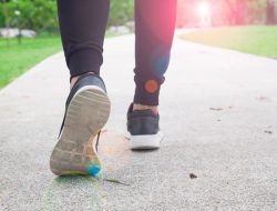 Sehat Tanpa Ribet, Ini 4 Manfaat Jalan Kaki 20 Menit Setiap Hari