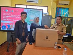 Telkom Indonesia Salurkan Bantuan CSR untuk Dukung Digitalisasi Pendidikan di SMKN 3 Karawang
