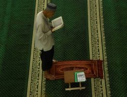 Donasi Karpet Masjid Agung Al Barkah Terkumpul Rp300 Juta