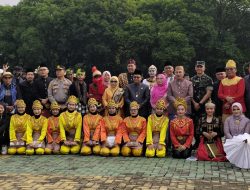 Hardiknas 2025, Disdik Kota Bekasi Tekankan Profesionalisme Guru dan Penguatan Sarpras