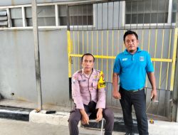 Tak Sekadar Patroli, Bhabinkamtibmas Kelurahan Jatiwarna Sisipkan Edukasi untuk Petugas Keamanan