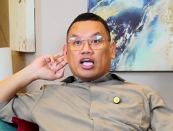 Uya Kuya Dikecam Usai Undang Akash Ellahi Bahas Bagian Intim Mantan Istri