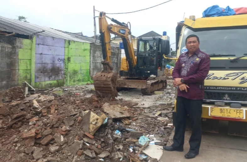 Dulu Kumuh, Sekarang Rapi! Warga Jatiraden Bakal Punya Taman Baru