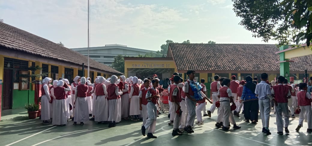 Wali Murid Diminta Hadir Langsung Ambil Rapor, Tanpa Bawa Apa-Apa  