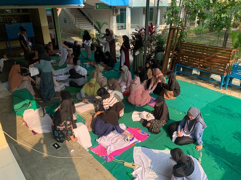 SMK di Bekasi Latih Siswa Cari Nafkah dan Kerjakan Tugas Rumah Tangga Jelang Kelulusan