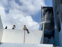 Kebakaran Toko Ban di Medansatria Timbulkan Kerugian Capai Rp3 Miliar