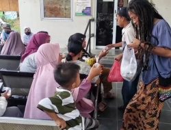 Komunitas Bagikan Ikan Cupang Cegah Penyebaran DBD di Tambun Utara