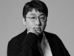 Bang Si Hyuk Diperiksa Badan Pengawas Keuangan Korea Selatan, Terkait Dugaan Penipuan Perdagangan