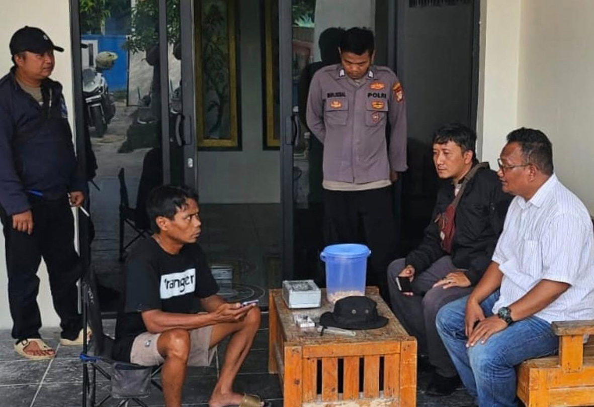 Kurir Kehilangan Sepeda Motor dan Paket di Sukatani