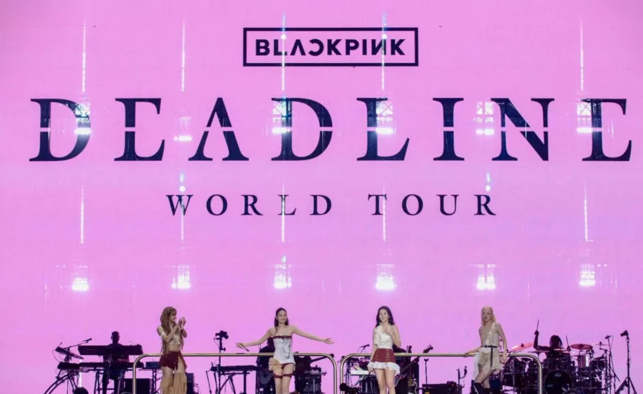 Banyak Penggemar Protes soal Kursi Terhalang di Konser BLACKPINK, YG Entertainment Minta Maaf dan Janjikan Refund