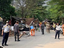 PKL, Bangli, dan Parkir Liar Jalan Tawes Kayuringin Jaya Tamat