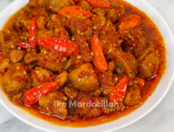 Resep Oseng Mercon Ayam dan Bakso Sapi, Pedasnya Bikin Ketagihan!