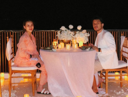 Romantis! Thariq Halilintar Hadiahkan Mobil untuk Aaliyah Massaid di Hari Anniversary