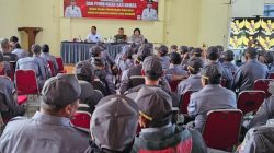 Puluhan Anggota Linmas di Kecamatan Bekasi Utara Digembleng TNI-Polri