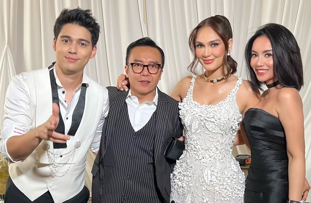 Ari Lasso Gandeng Kekasih Baru di Resepsi Pernikahan Luna Maya dan Maxime Bouttier