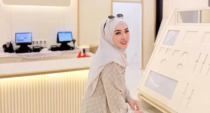 Bantah Produk MC Berbahaya Miliknya, Video Lawas Shella Saukia dengan Richard Lee Kembali Diungkit