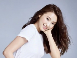 Bora Eks SISTAR Ungkap Pernah Dipecat dari SBS karena Tertidur Saat Syuting