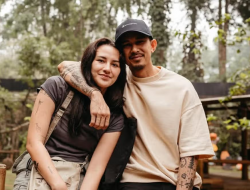 Dahlia Poland Gugat Cerai Fandy Christian ke Pengadilan Agama Badung