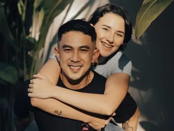 Dahlia Poland Gugat Cerai Suami, Dugaan Perselingkuhan Fandy Christian Kembali Disorot