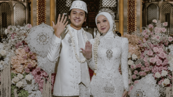 Arbani Yasiz Resmi Menikah dengan Raissa Ramadhani, Air Mata Haru Warnai Akad Nikah