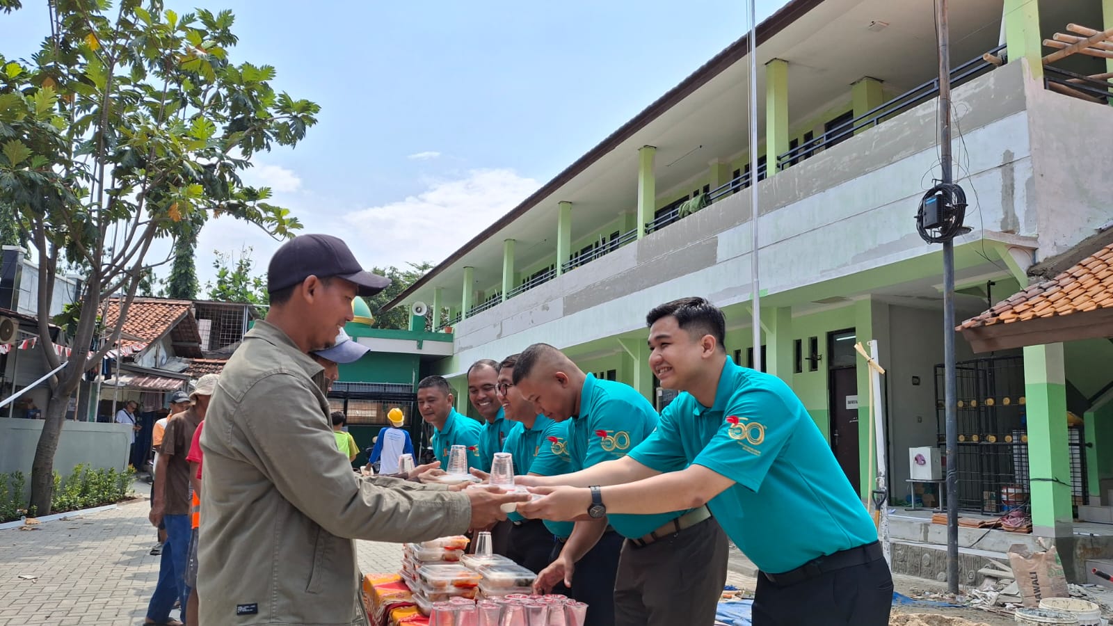 Summarecon Luncurkan Program Bedah Rumah dan Renovasi Fasilitas Umum, Tahap Awal di Medansatria Kota Bekasi