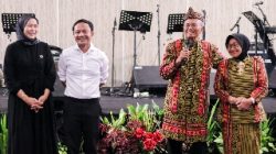 Perusuh Bahagia