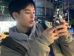 Adik Cha Eun Woo Jadi Perbincangan Usai Tampil Singkat di ‘You Quiz on the Block’