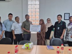 BPJS Ketenagakerjaan Bekasi Cifest Serahkan Santunan untuk Ahli Waris Korban Kecelakaan Kerja