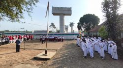 Peringati HUT ke-80 Kemerdekaan RI, SDN Burangkeng 04 “Terjepit” Proyek Jalan Tol Suarakan Tuntutan Percepat Relokasi