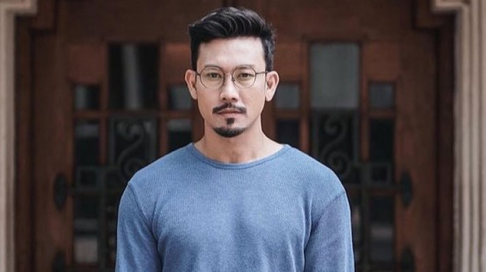 Heboh! Denny Sumargo Ramalkan Kasus Artis Pria Inisial A Hamili Wanita Inisial I