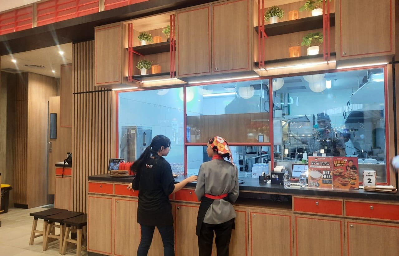 Restoran Ramen Hadir di Cikarang dengan Konsep Show Kitchen