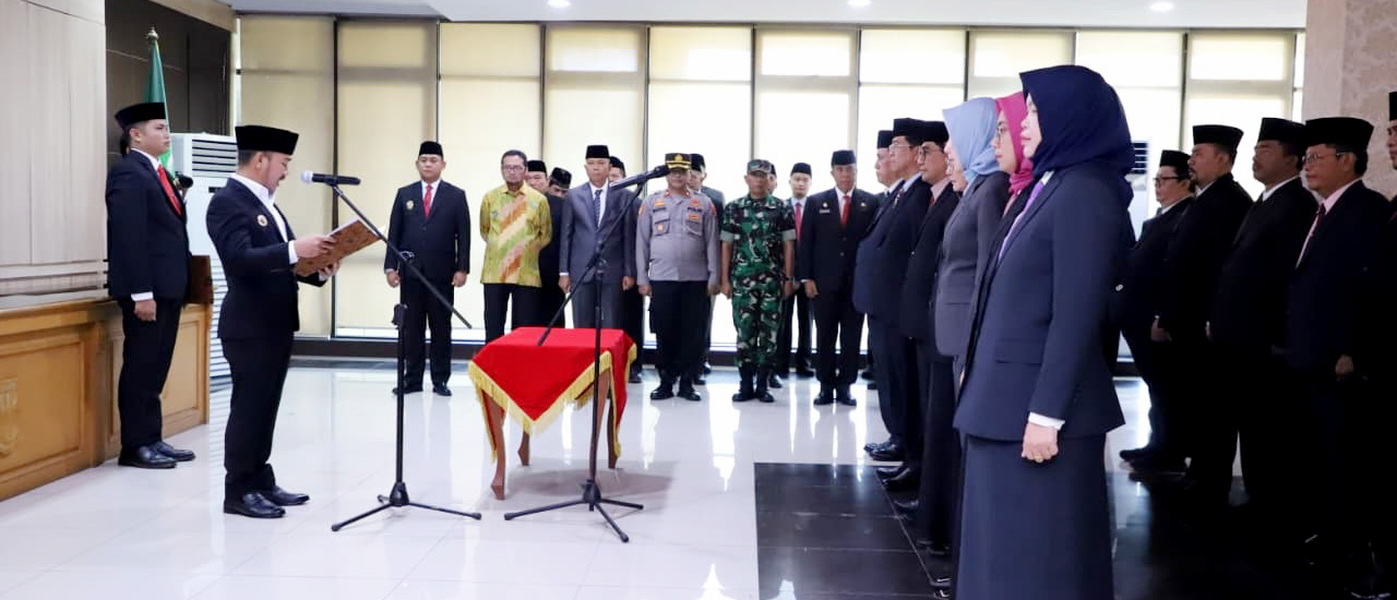 Bupati Bekasi Copot Jabatan Sekda dan Rombak 13 Kepala OPD