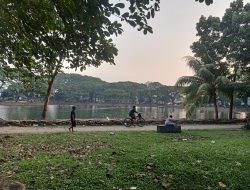 Warga Keluhkan Pengamen, Pengemis, dan Pemuda Mabuk di Danau Duta Harapan