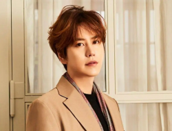 Kyuhyun Super Junior Alami Cedera di Konser Anniversary ke-20, Tetap Tampil Profesional