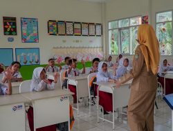 Dorong Peningkatan Kualitas Pendidikan di Indonesia, BRI Salurkan Bantuan Beasiswa bagi Pelajar