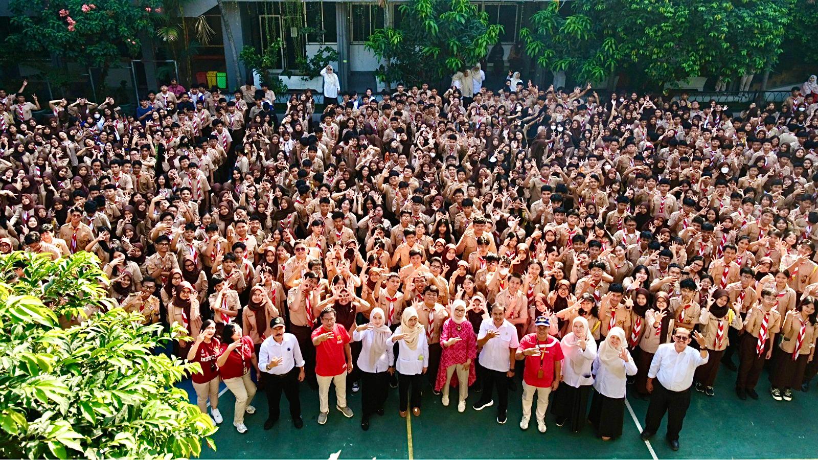 DJP Jabar III Tanamkan Kesadaran Pajak kepada Ratusan Siswa SMA lewat Pajak Bertutur