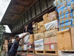 Bea Cukai Bekasi Sita Aksesori Busana Asal Amerika Serikat