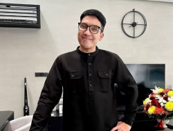 Desta Mahendra Ramai-Ramai Sampaikan 17+8 Tuntutan Rakyat ke Prabowo: Jangan Buat Kami Kecewa