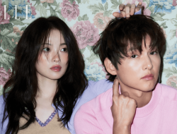 Heboh! Song Joong Ki Pamer Foto Bareng Chun Woo Hee, Netizen Sebut Mirip Song Hye Kyo