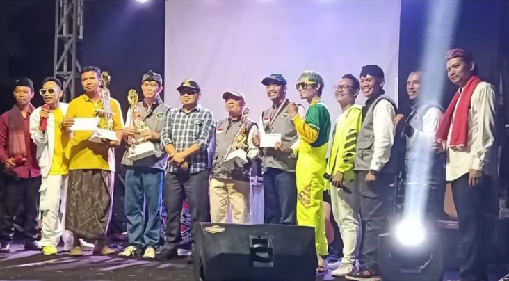 Malam Puncak HUT RI di Jatisari Berlangsung Meriah dan Penuh Kebersamaan