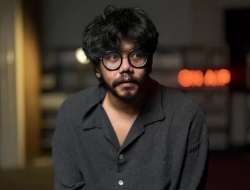 Ferry Irwandi Langsung Terbang Bawa 2,6 Ton Bantuan ke Sumatera Usai Kumpulkan Dana Rp10,3 M