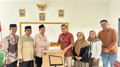 Telkom Witel Bekasi-Karawang Salurkan Bantuan DNA ke MTs Anwarul Hidayah, Wujud Nyata Komitmen Dukung Pendidikan