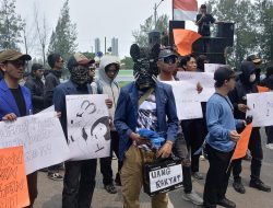 Hari Ini, Tenggat Bupati Bekasi Teken MoU 12 Tuntutan