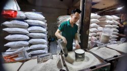 Stok Aman, Masyarakat Kabupaten Bekasi Diminta Tak “Panic Buying”