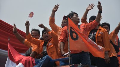   Fraksi PDIP Minta Partai Buruh Legowo Soal Rotasi Mutasi Pejabat