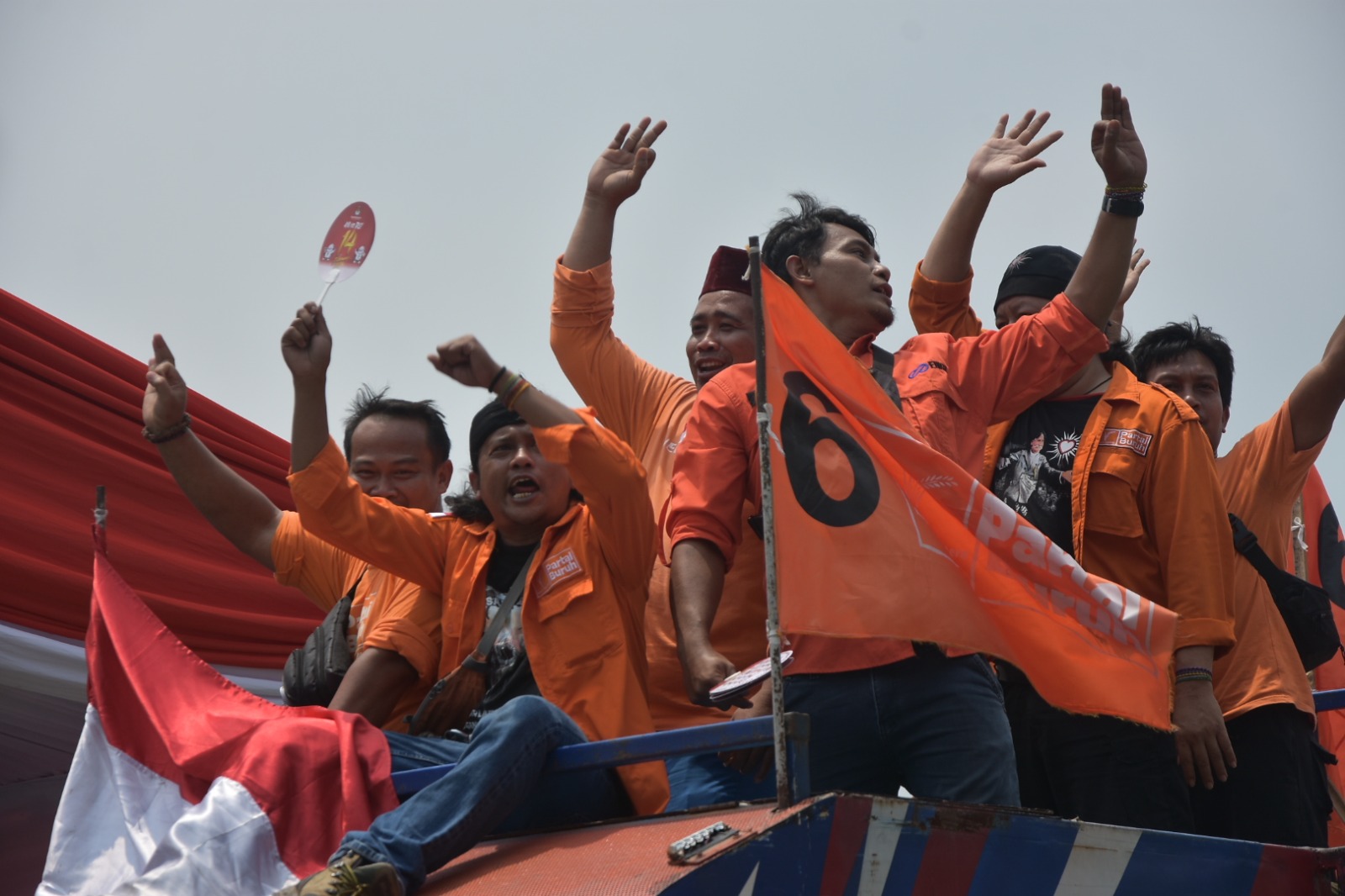   Fraksi PDIP Minta Partai Buruh Legowo Soal Rotasi Mutasi Pejabat