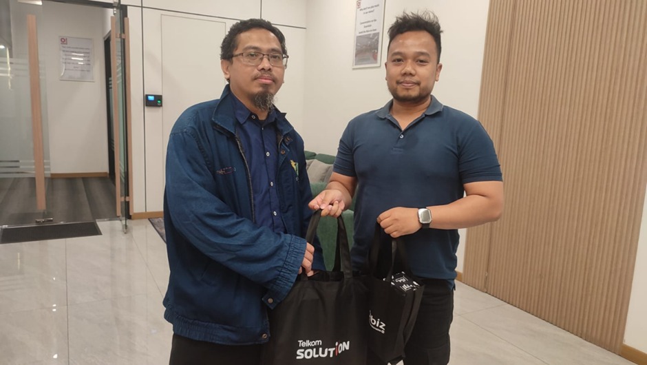 Kunjungan ke PT Berkah Bekasi Ops Dalam Rangka Peringati Hari Pelanggan Nasional