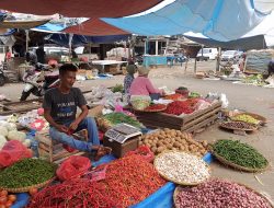 Harga Ayam dan Cabai Meroket di Kota Bekasi