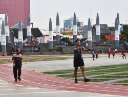 Warga Kota Bekasi Keranjingan Jogging